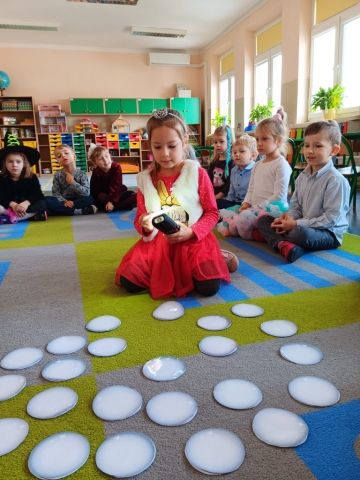 Andrzejkowa zabawa w oddziale przedszkolnym 4-5-latki